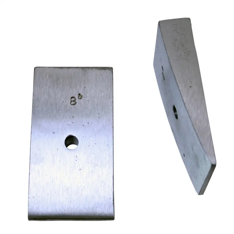 Omix 8 Degree Rear Leaf Spring Shims 2.5 Inch Wide 1