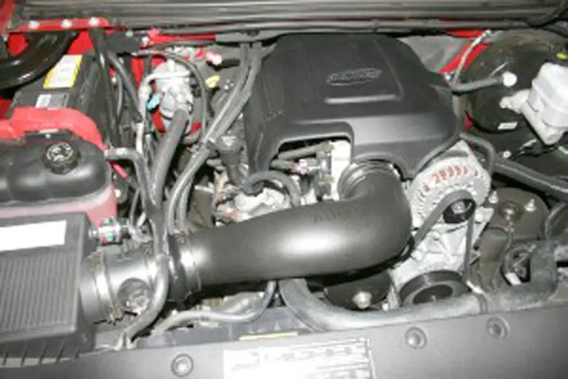 Airaid 07-13 Avalanche/Sierra/Silverado 4.3/4.8/5.3/6.0L Airaid Jr Intake Kit - Oiled / Red Media 1