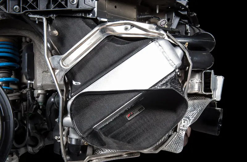 Awe Tuning Porsche 991 (991.2) Turbo/Turbo S Performance Intercooler Kit 2