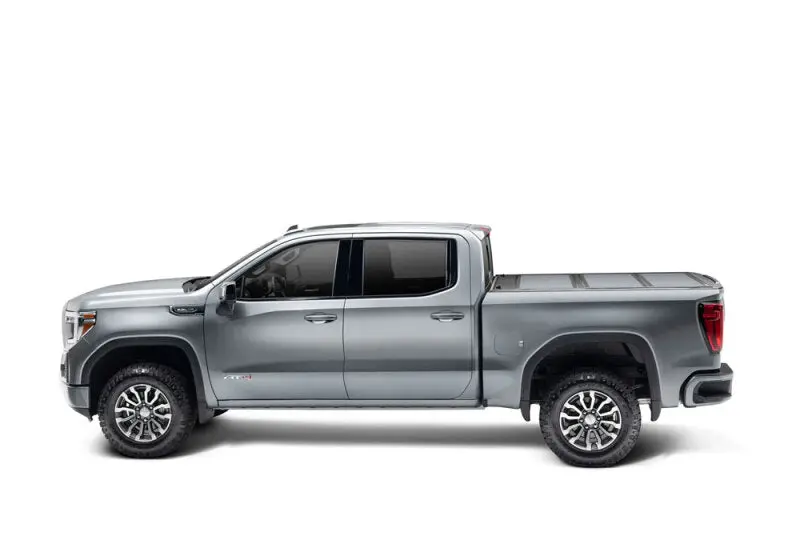 Undercover 19-24 Chevy/Gmc Silverado/Sierra 78In Fusion Bed Cover - Pull Me Over Red 1